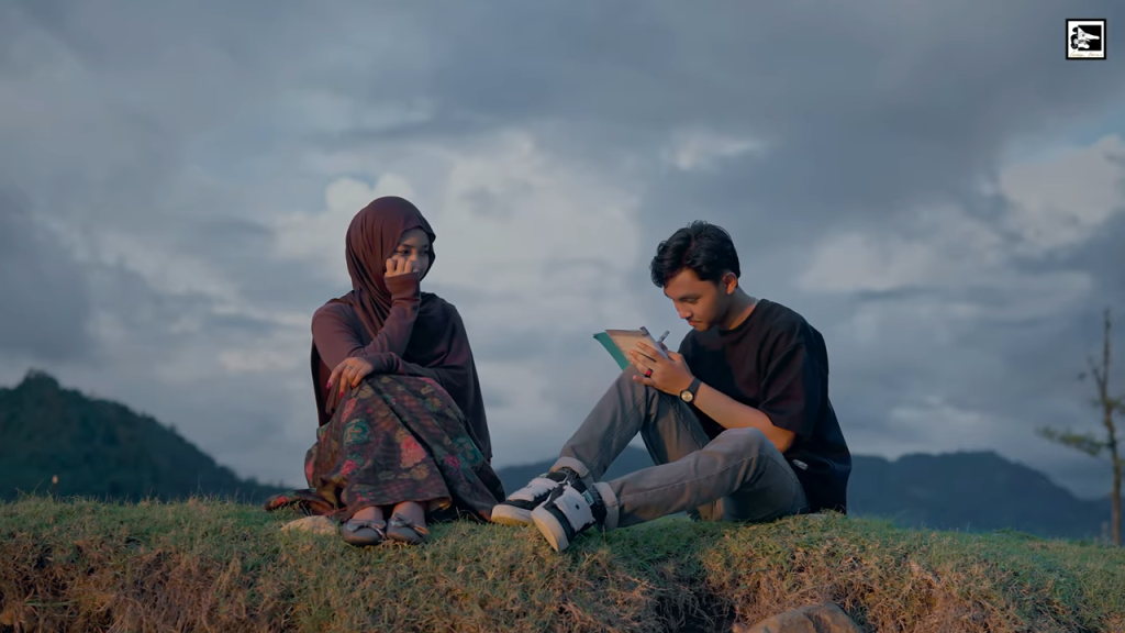 Gustrian Geno - Puisi Cinta