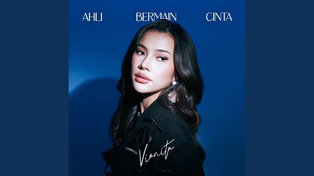 Ahli Bermain Cinta - Vionita